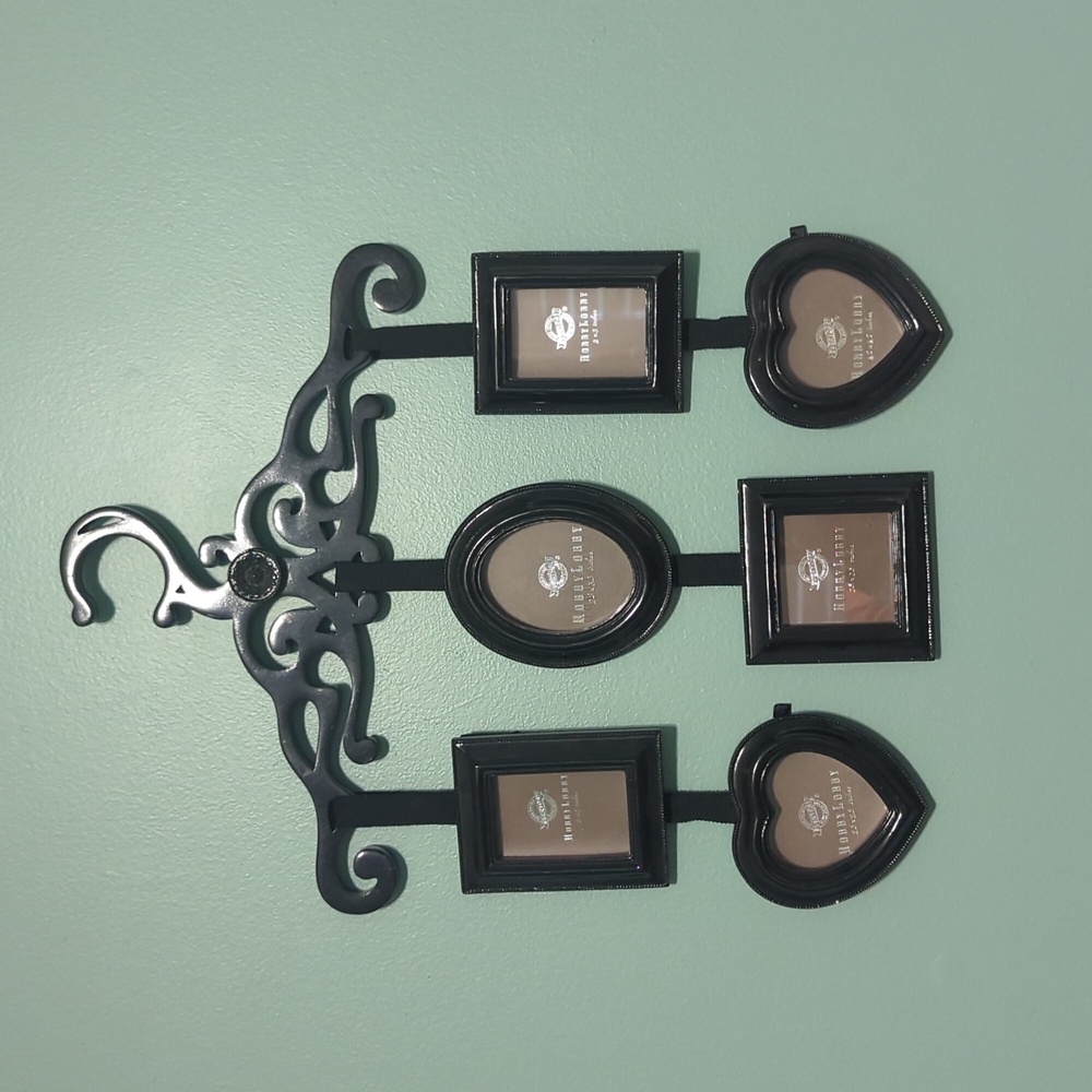 NWT black multi picture frame